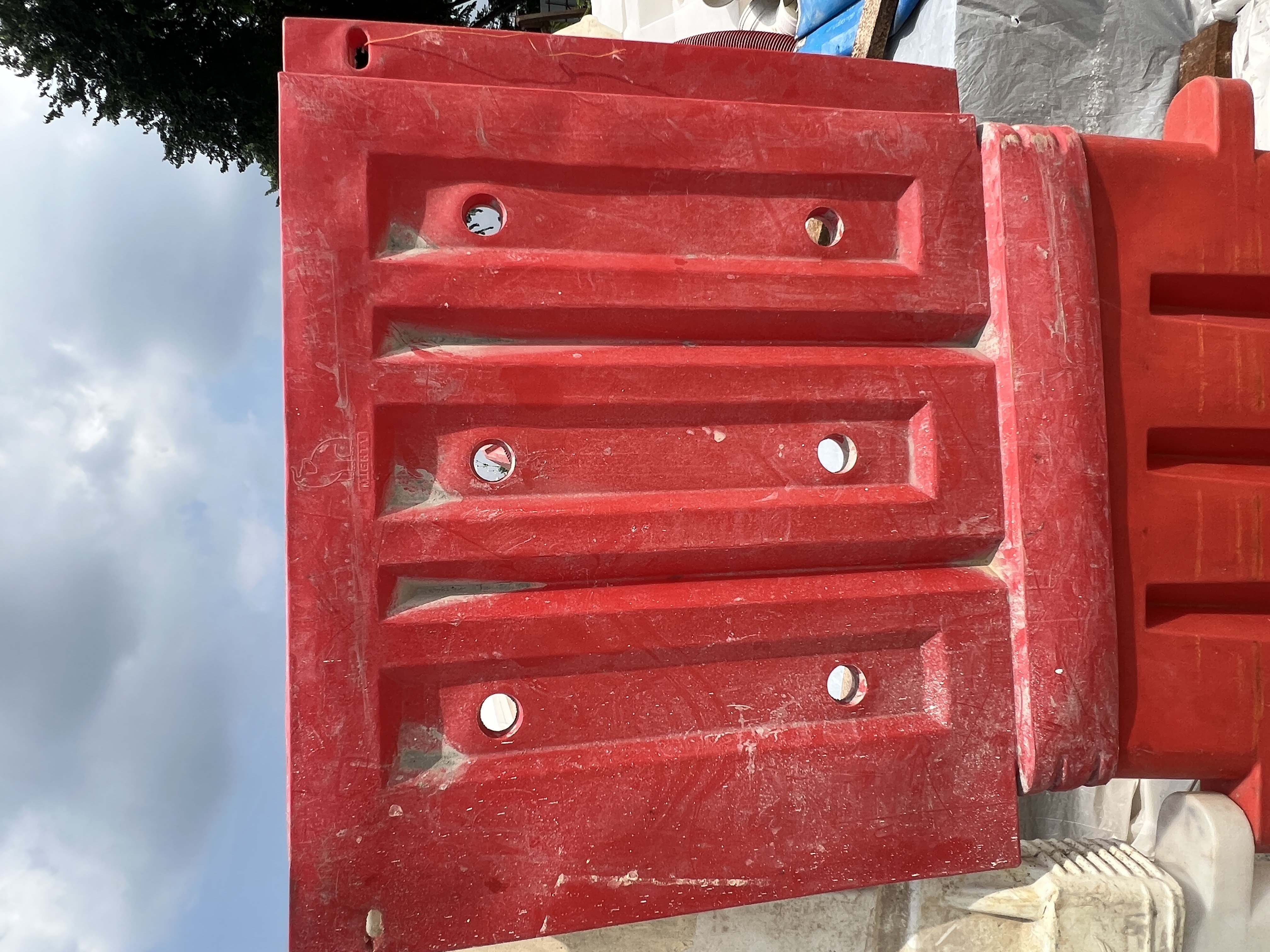 Plastic Hoarding (Red / White)